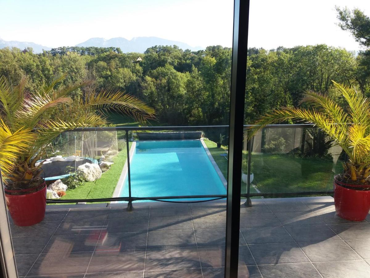 Chambres, Cuisine, Piscine, Spa, Billards, Airhockey, Nature Fillinges